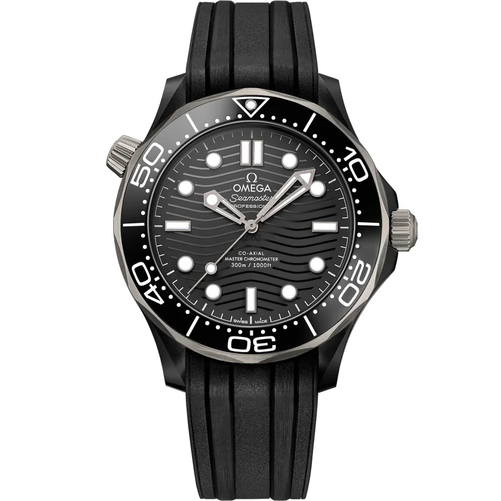 Omega Seamaster Diver 300M 43,5 mm, céramique noire sur bracelet caoutchouc