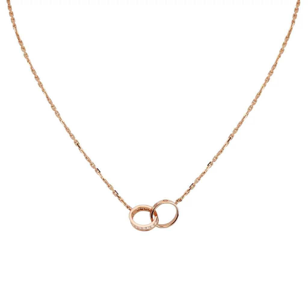 Pendentif LOVE, semi-pavé