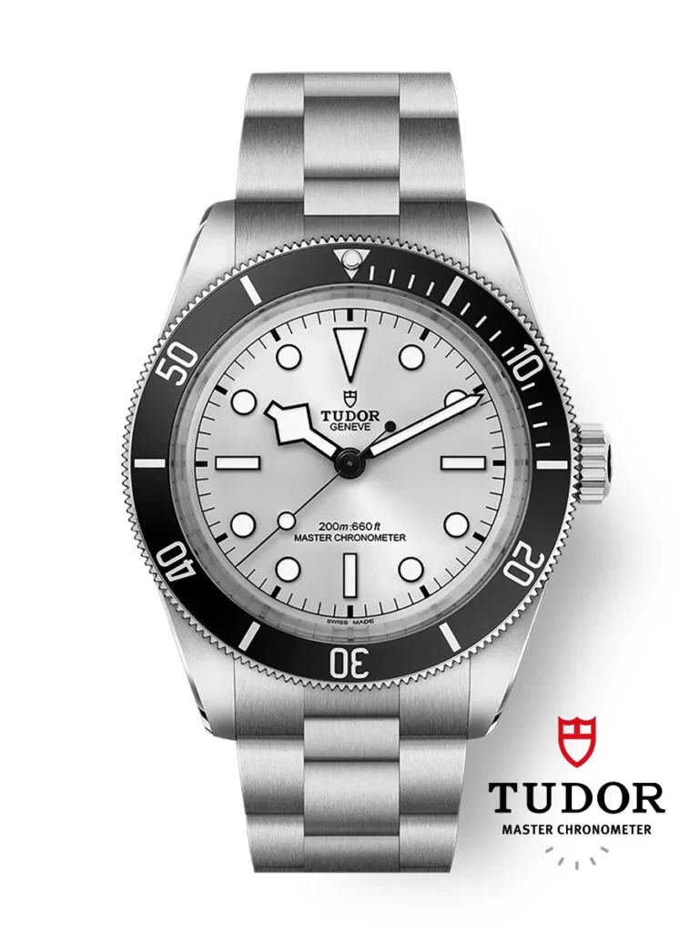 Tudor Black Bay 68 Calibre Manufacture MT5601-U Boîtier en acier, 43 mm Cadran argenté