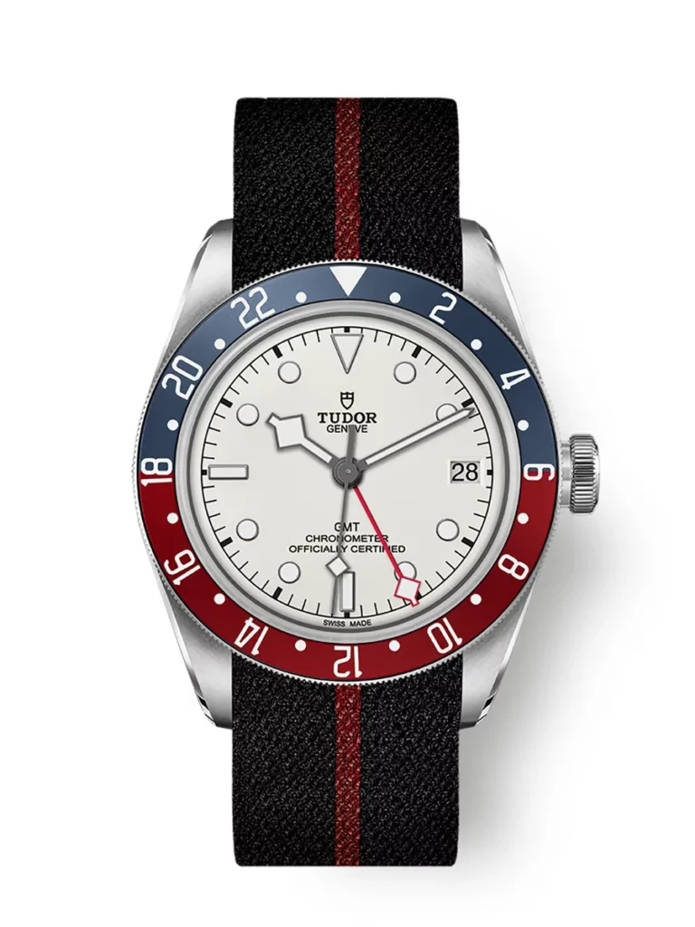 Tudor Black Bay GMT Calibre Manufacture MT5652 Boîtier en acier, 41 mm Bracelet en tissu